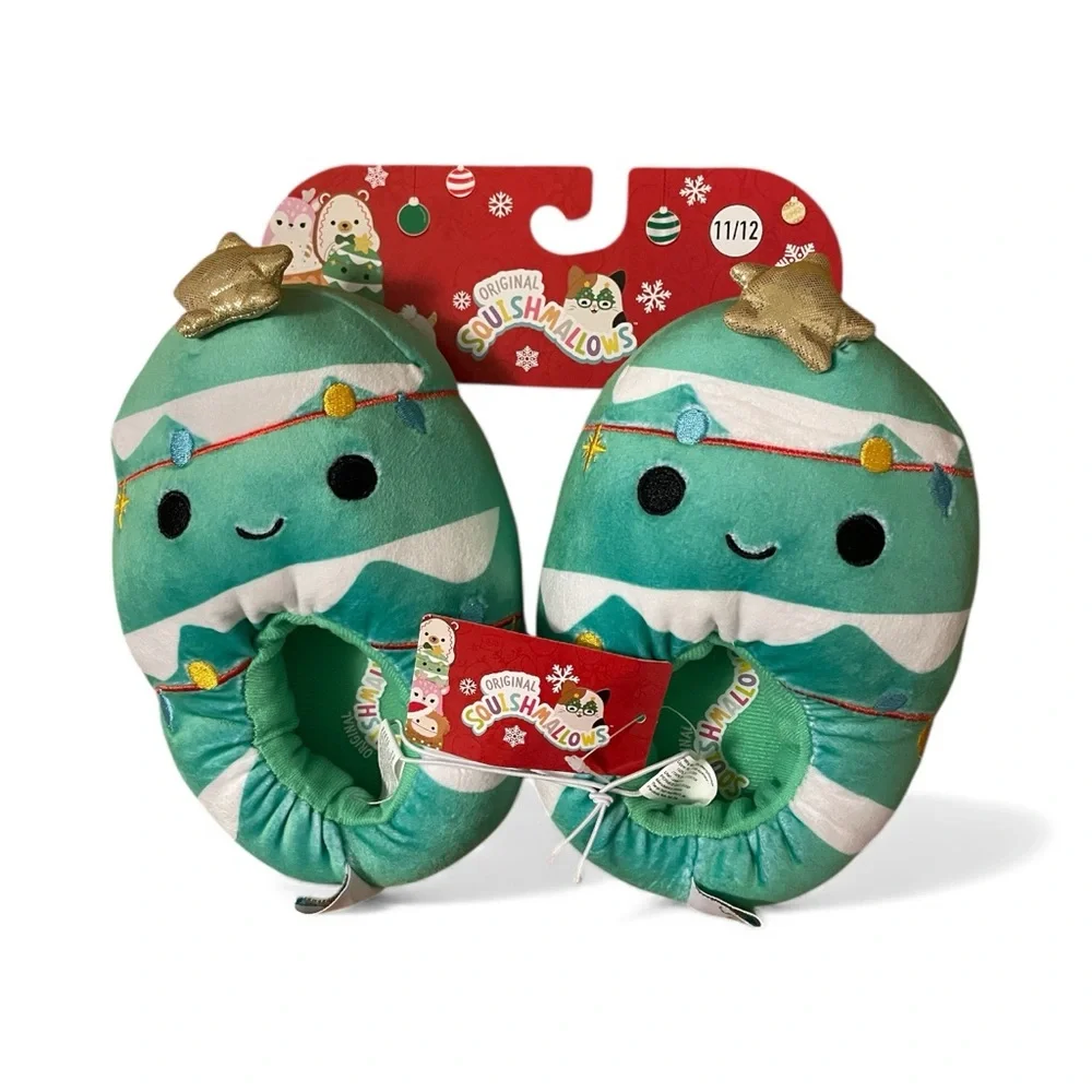 Squishmallows Festive Green and White Slippers
